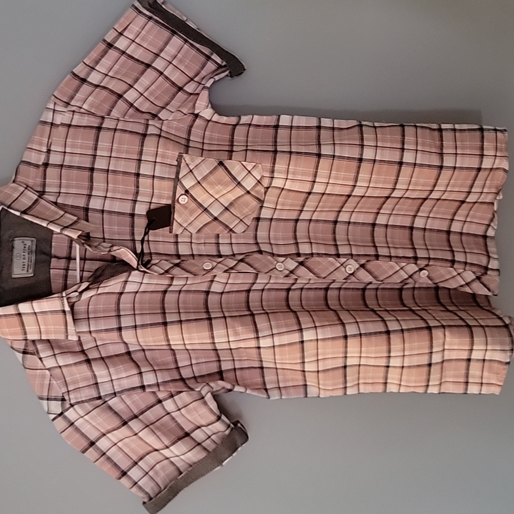 NWT Big Boys Button Shirt SZ Med. 10/12